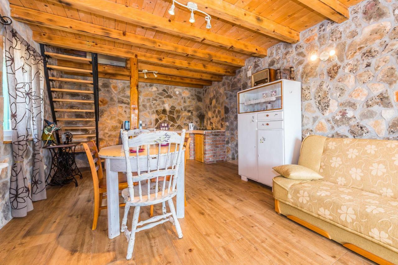 Holiday Home Vlatka Lozovac Exterior foto