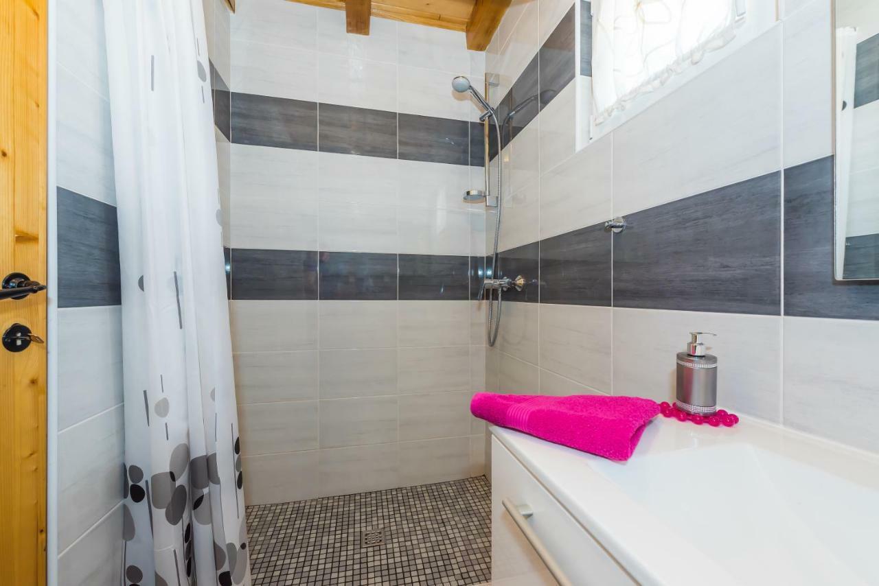 Holiday Home Vlatka Lozovac Exterior foto
